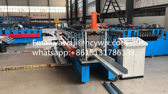 7.5KW цепный привод настраиваемая автоматическая машина для производства CZ Purlin