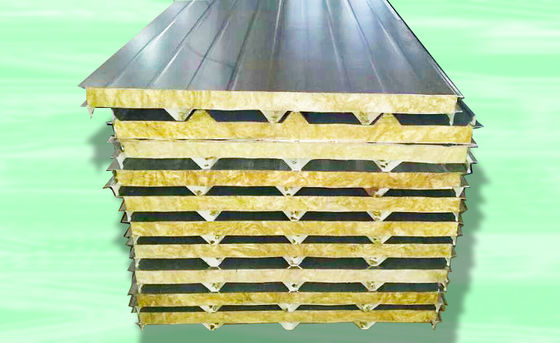 Покрасьте панель сэндвича листа делая машину для доски 28кв минеральных шерстей