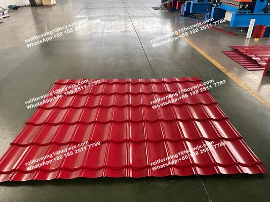 Двухслойная профилегибочная машина с гидравлической резкой и системой управления PLC для кровельной черепицы толщиной 0,3-0,6 мм