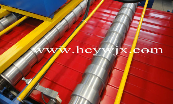 Голубой высокоскоростной крен панели крыши формируя машину/крен бывшие