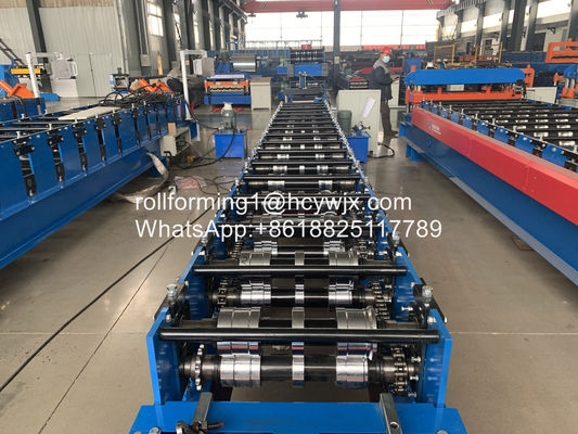 Собственная личность Cr12 0.7mm запирая крен листа 400mm настилая крышу формируя машину